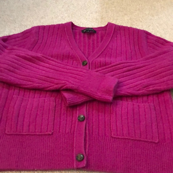 Banana Republic button down cardigan - Picture 12 of 16